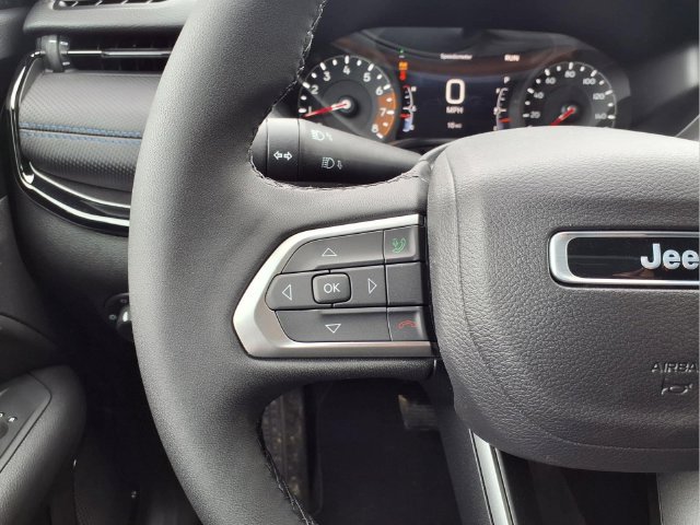 New 2026 Jeep Compass Latitude AWD/4WD image 22