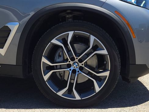 Used 2026 BMW X5 sDrive40i w/ Premium Package RWD image 7