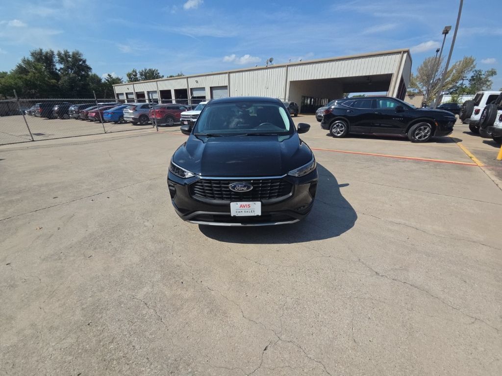 Used 2025 Ford Escape Active AWD/4WD image 5