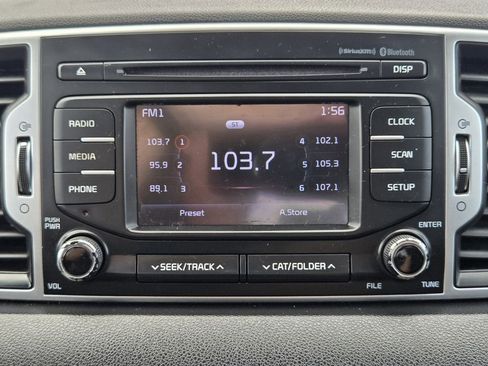 Used 2018 Kia Sportage LX image 15