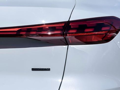 New 2025 Audi Q5 Premium image 26