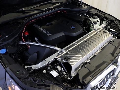 Certified 2025 BMW X3 xDrive30i w/ Premium Package image 37