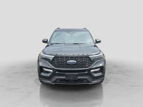 Used 2021 Ford Explorer ST w/ ST Street Pack AWD/4WD image 3