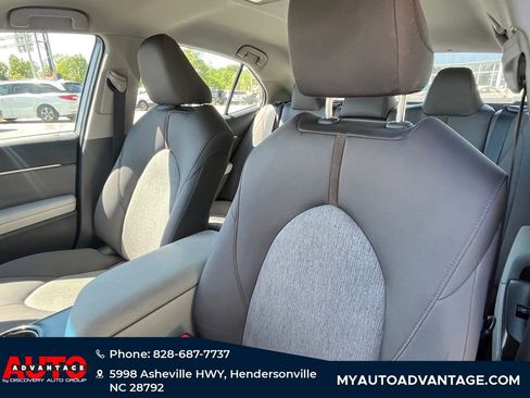 Used 2018 Toyota Camry LE w/ Protection Package (Q2) FWD image 8