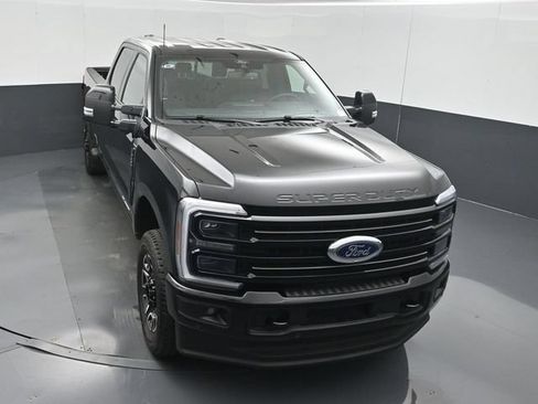 Used 2026 Ford F250 Platinum AWD/4WD image 44