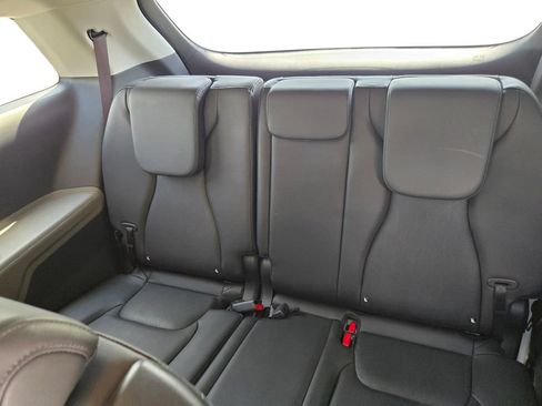 Certified 2026 Kia Carnival LXS FWD image 19