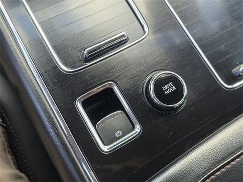 Used 2023 Lincoln Aviator Reserve w/ Equipment Group 201A image 23