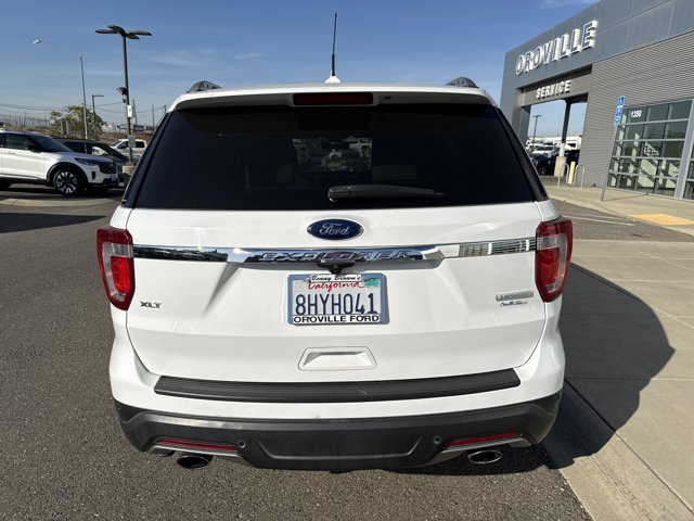 Certified 2019 Ford Explorer XLT w/ Equipment Group 202A FWD image 4