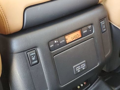 Used 2017 Nissan Armada Platinum w/ Captain Seat Package AWD/4WD image 22