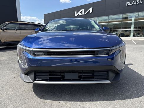 Certified 2025 Kia K4 EX FWD image 9