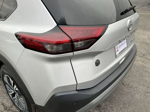 Certified 2023 Nissan Rogue SV image 30