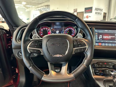 Used 2018 Dodge Challenger SRT Hellcat image 22