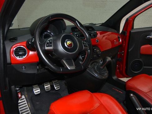 Used 2013 FIAT 500 Abarth w/ Comfort/Convenience Group FWD image 10