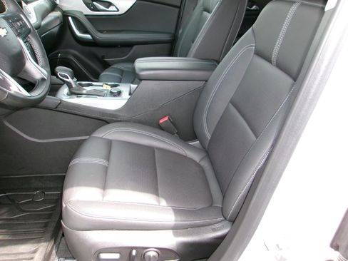 Used 2024 Chevrolet Blazer LT w/ LPO, Floor Liner Package FWD image 8
