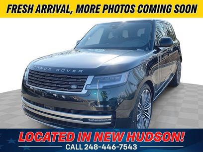 Used 2025 Land Rover Range Rover SE