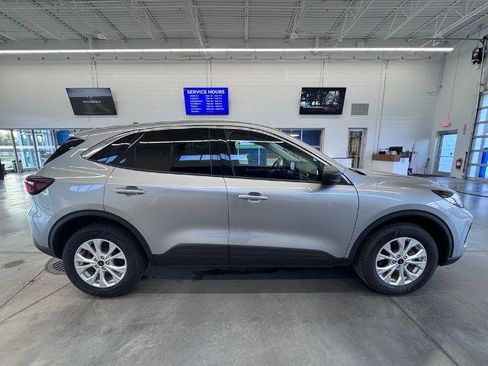 Certified 2024 Ford Escape Active AWD/4WD image 4