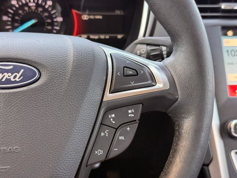 Used 2018 Ford Fusion SE w/ Equipment Group 602A FWD image 29