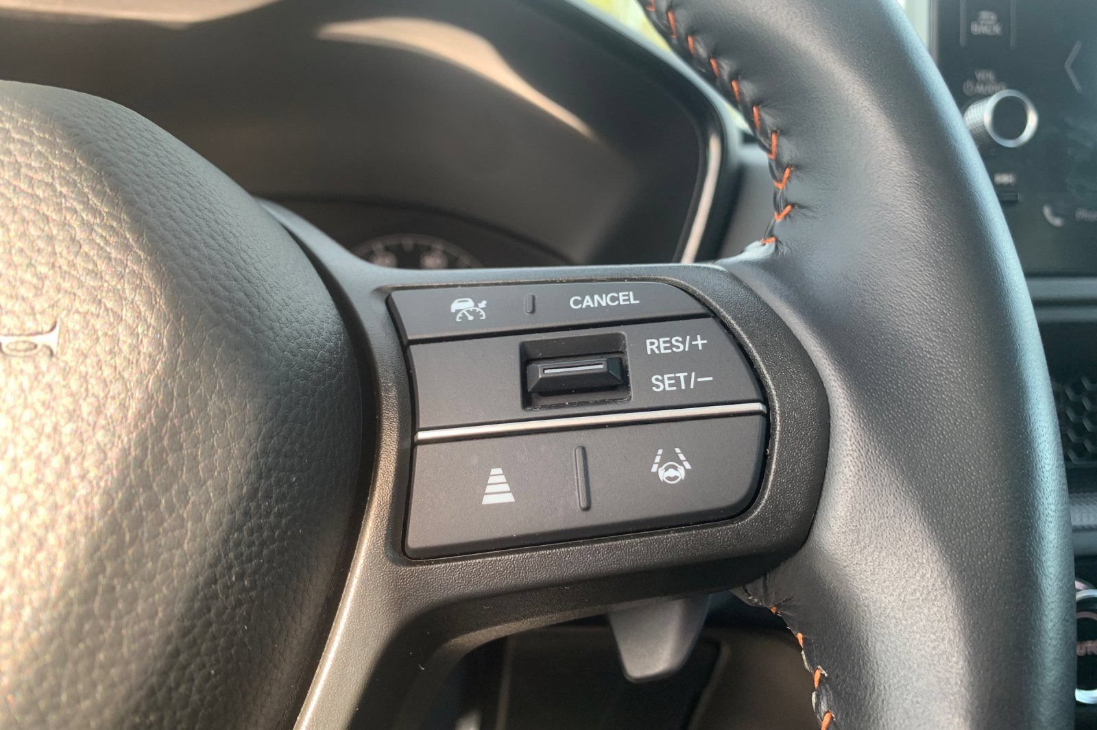 Used 2025 Honda CR-V Sport-L image 30
