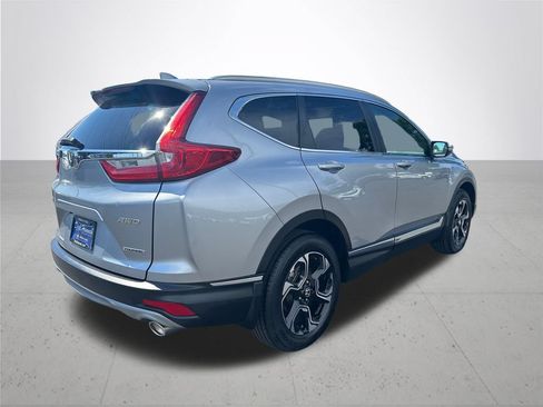Used 2018 Honda CR-V Touring image 7