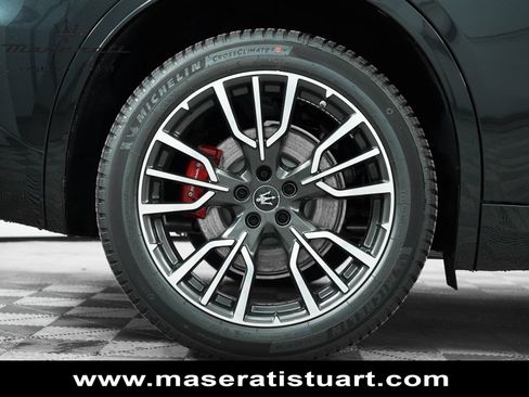 New 2025 Maserati Grecale GT AWD/4WD image 10