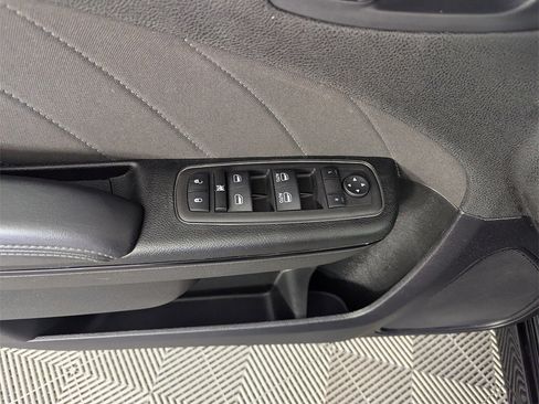 Used 2023 Dodge Charger R/T w/ Blacktop Package image 19