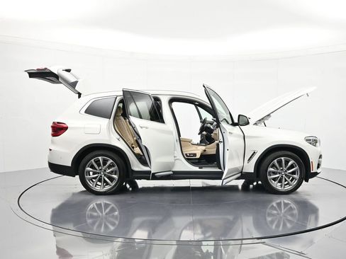 Used 2019 BMW X3 xDrive30i w/ Executive Package AWD/4WD image 48