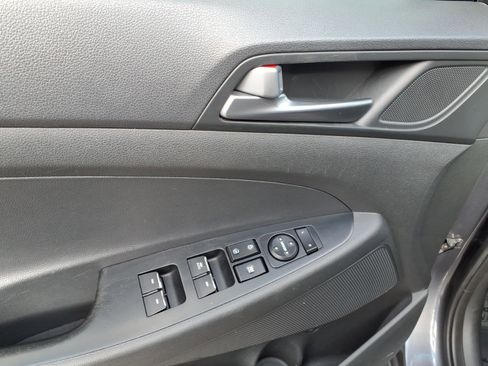 Used 2016 Hyundai Tucson Limited image 14