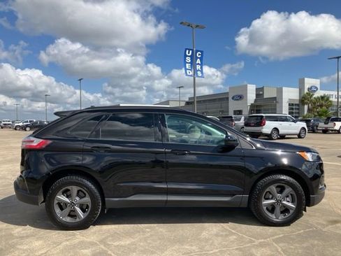 Used 2024 Ford Edge SEL w/ Sport Appearance Package AWD/4WD image 8
