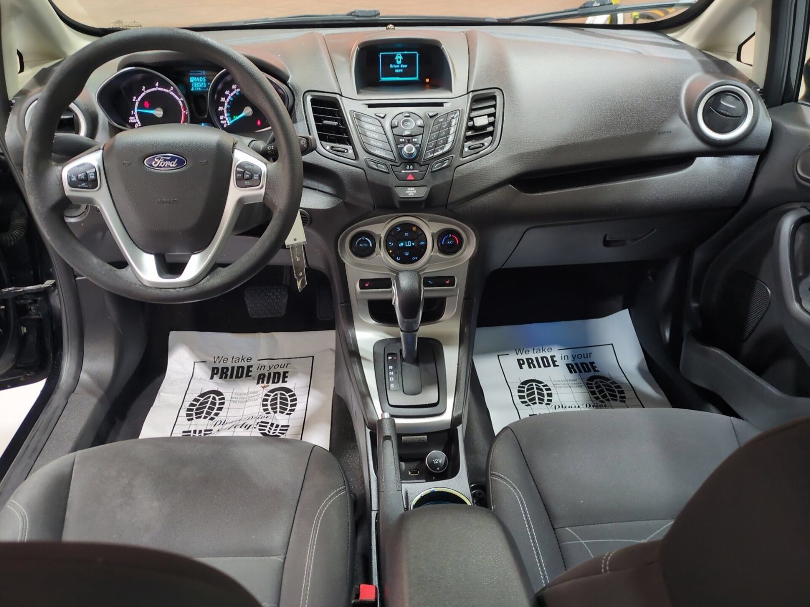 Used 2017 Ford Fiesta SE w/ Cold Weather Package FWD image 14