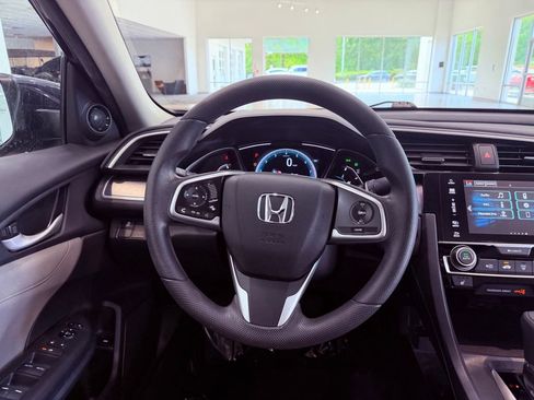Used 2017 Honda Civic EX-T image 17