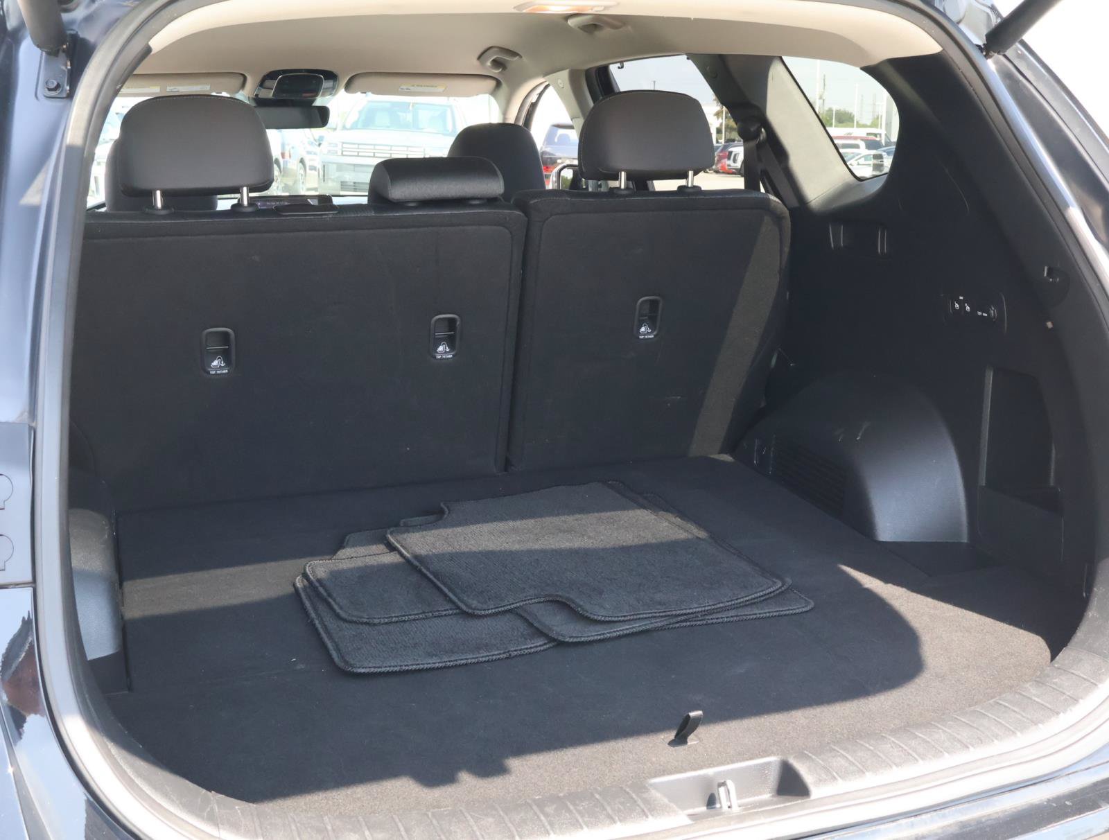 Used 2022 Hyundai Santa Fe XRT FWD image 18
