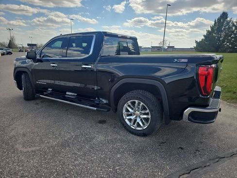 Used 2019 GMC Sierra 1500 SLT w/ SLT Premium Plus Package AWD/4WD image 3