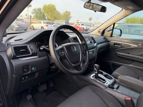 Used 2019 Honda Ridgeline Sport image 14
