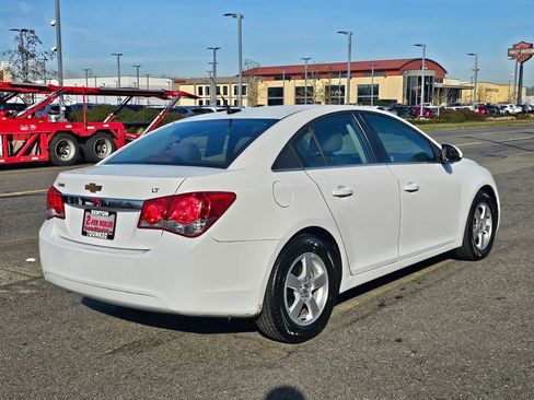 Used 2014 Chevrolet Cruze LT image 5