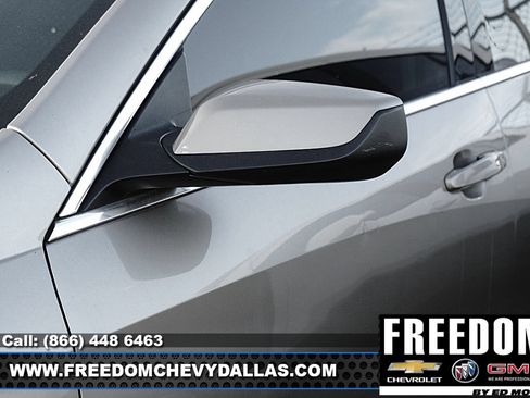 Used 2022 Chevrolet Malibu LT FWD image 7