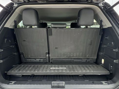 Used 2024 Toyota Sequoia SR5 w/ SR5 Premium Package AWD/4WD image 17