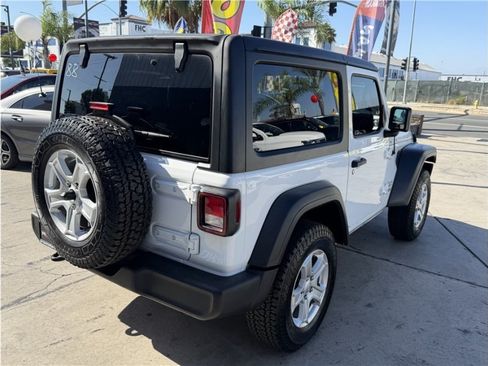 Used 2020 Jeep Wrangler Sport AWD/4WD image 6