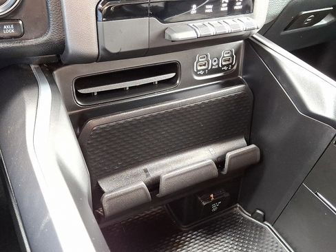 Used 2022 RAM 1500 Big Horn image 25