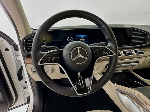 Certified 2025 Mercedes-Benz GLE 350 4MATIC image 12