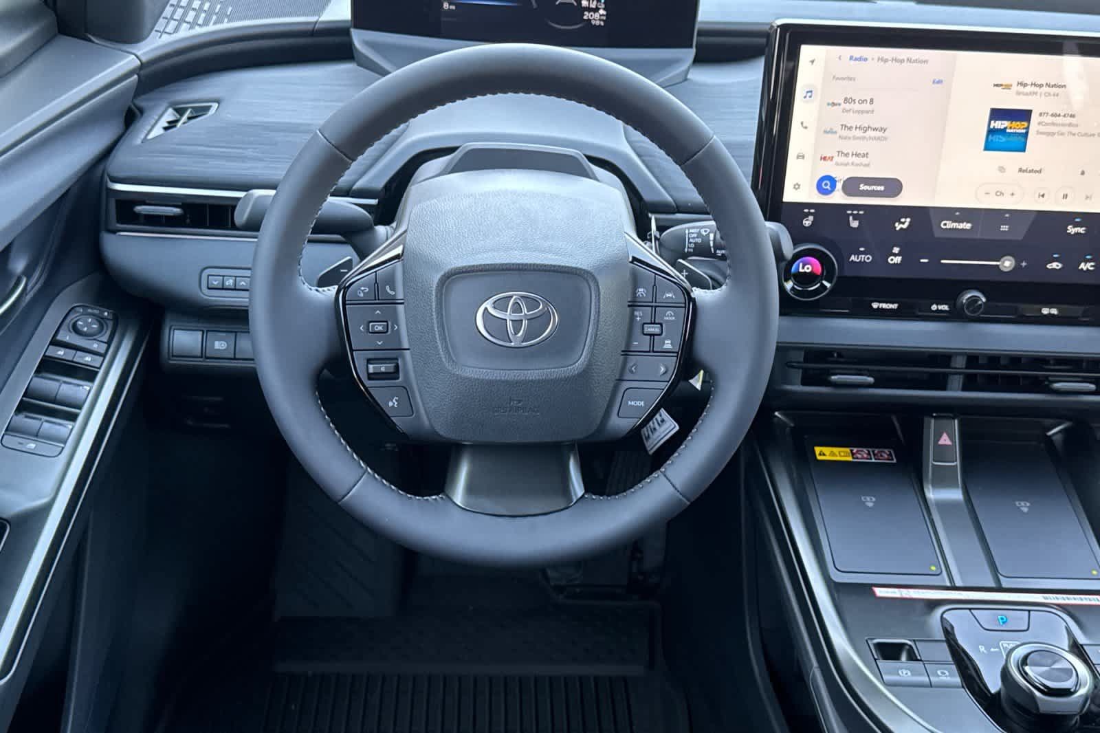 Used 2026 Toyota C-HR AWD/4WD image 15