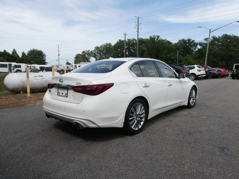 Used 2021 INFINITI Q50 Luxe RWD image 5