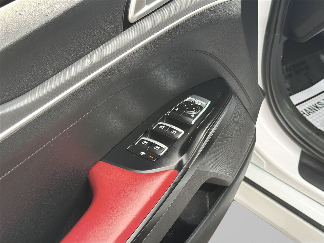 Used 2022 Kia K5 GT-Line w/ GT-Line Awd Premium Package image 17