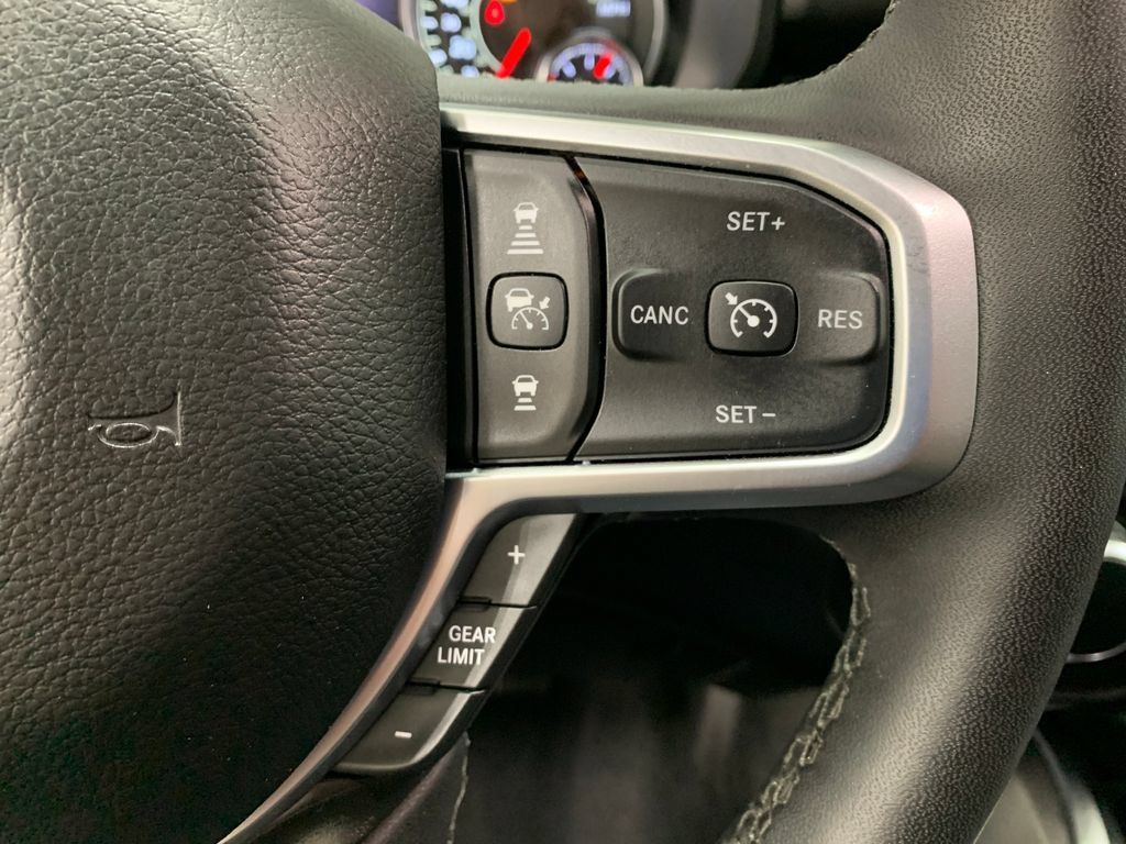 Used 2025 RAM 1500 Big Horn AWD/4WD image 22