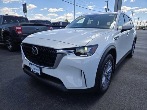 Used 2024 MAZDA CX-90 Plug-In Hybrid w/ Preferred AWD/4WD image 4
