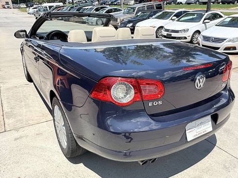 Used 2008 Volkswagen Eos Komfort FWD image 27