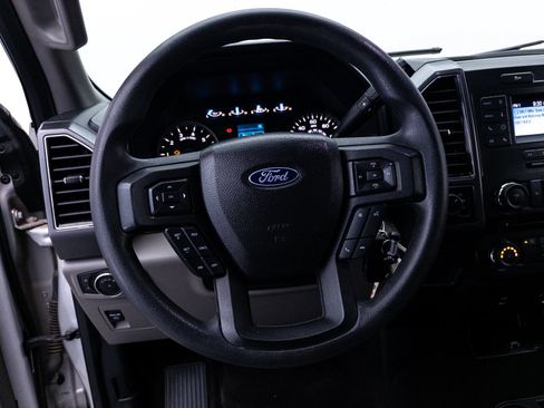 Used 2018 Ford F150 XLT AWD/4WD image 25
