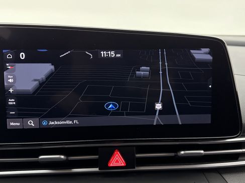 Used 2023 Hyundai Elantra SEL w/ Convenience Package image 17