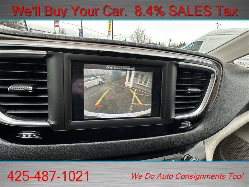 Used 2020 Chrysler Voyager Lxi FWD image 11