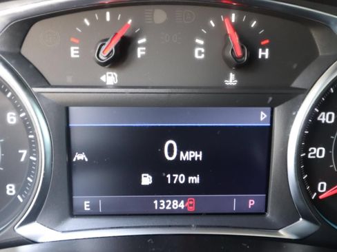 Used 2024 Chevrolet Equinox LT FWD image 16