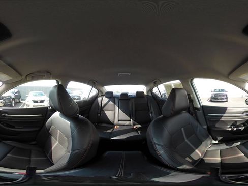 Used 2025 Nissan Altima 2.5 SR FWD image 38